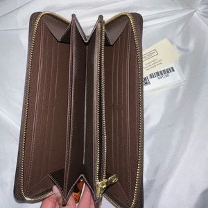 Authentic LV wallet